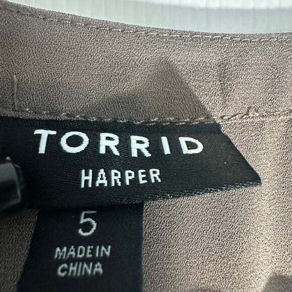 Torrid Harper Georgette Sleeveless Blouse – Brown Mocha – Size 5X - Picture 7 of 9